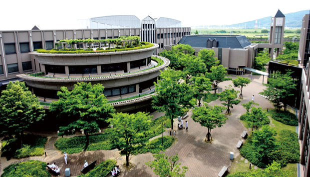 大阪歯科大学